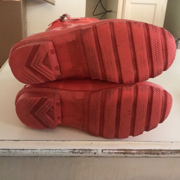 Hunter Rain Boots ! - Picture 5 of 5